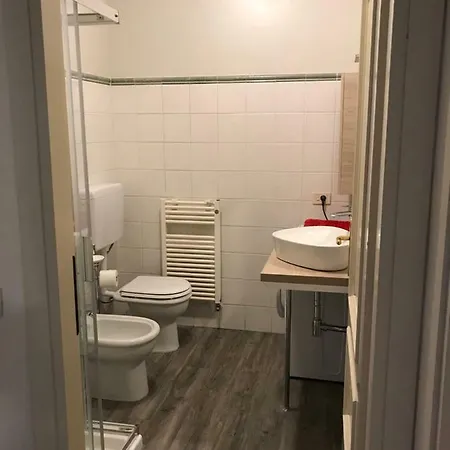 Grazioso Bilocale Metro/centro Apartmán